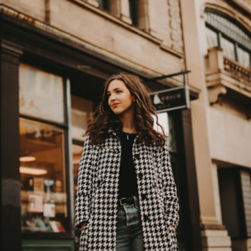 Meet your Posher, Meg